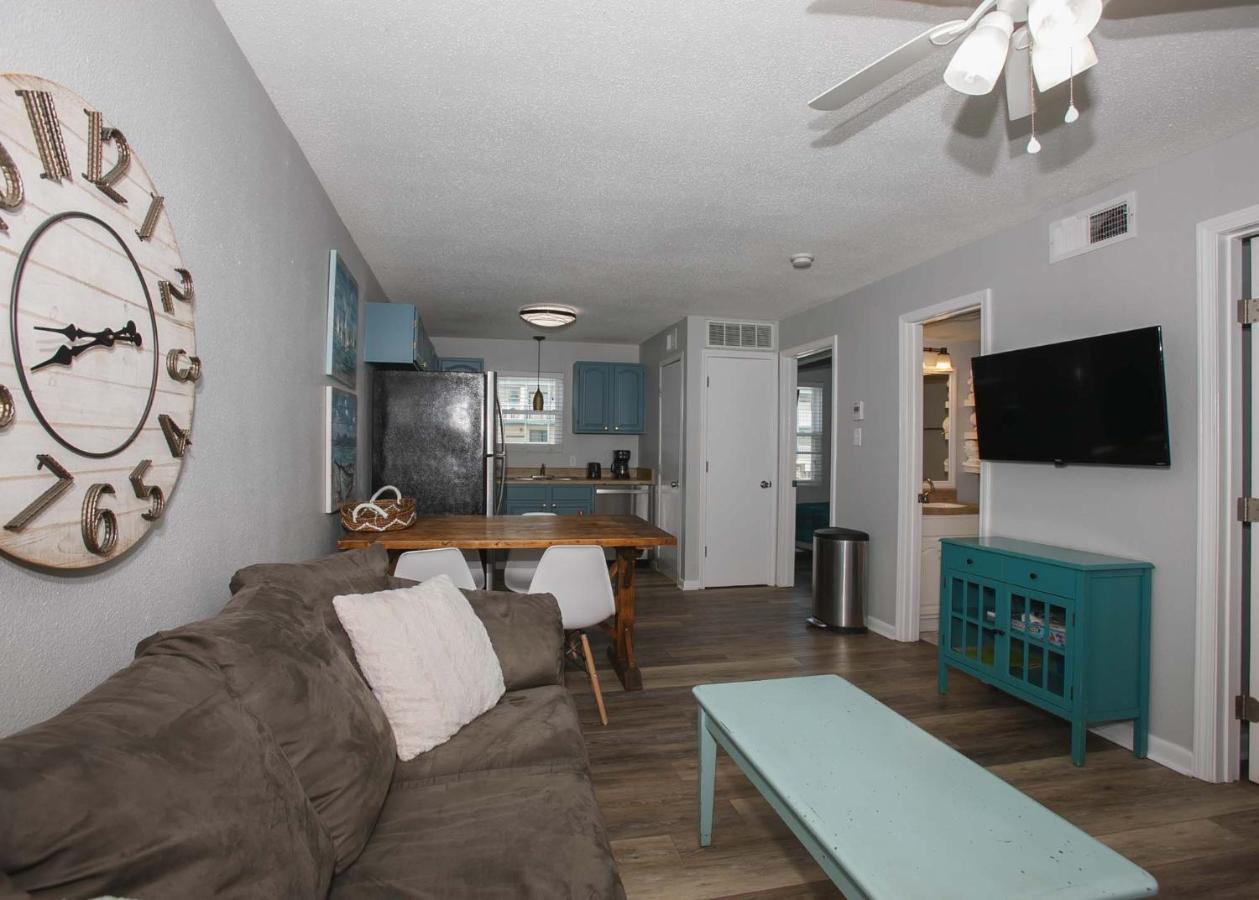 Sunrise Village 116 By Albvr - Just Steps To The Beach In This Cute Condo 굴프 쇼어스 외부 사진